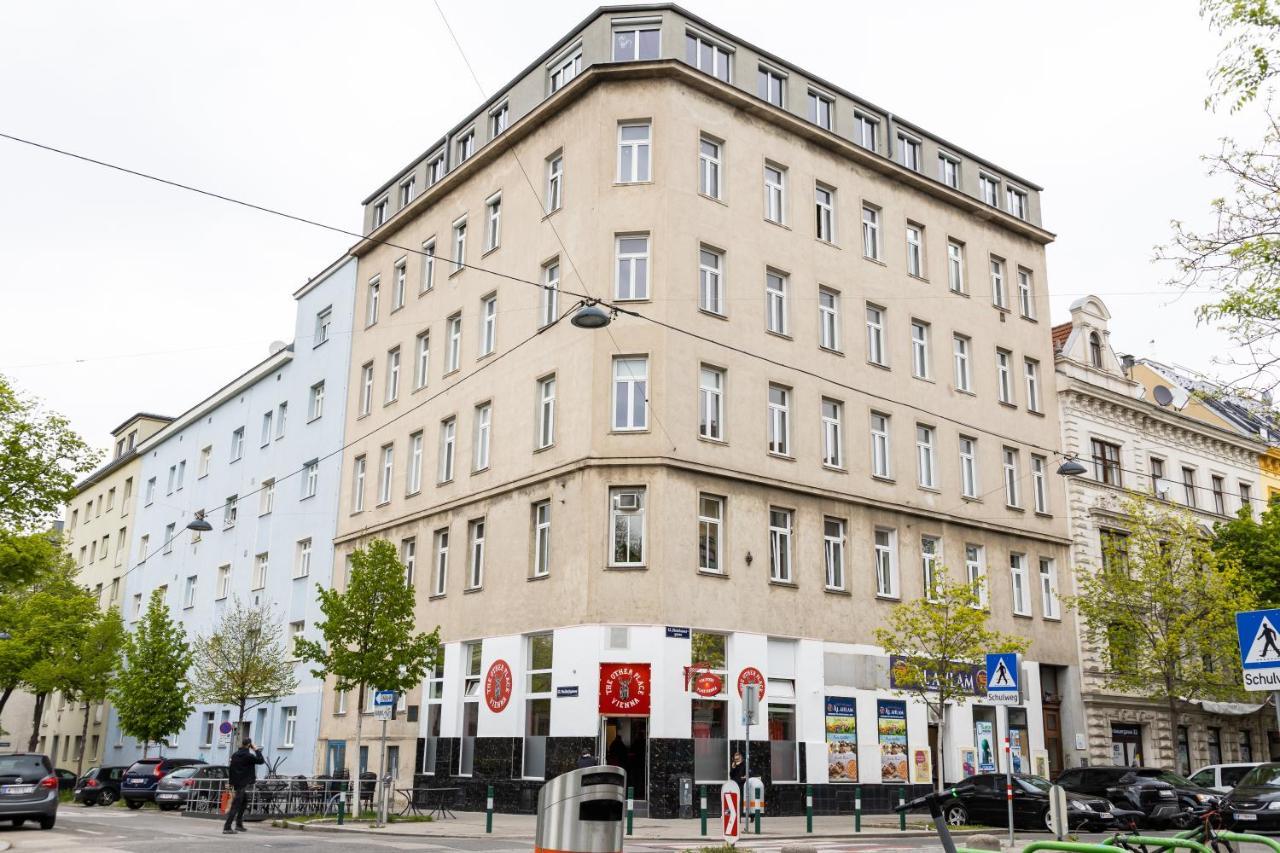 Moonlight Apartment With Porch Near Schoenbrunn And Westbahnhof Vídeň Exteriér fotografie